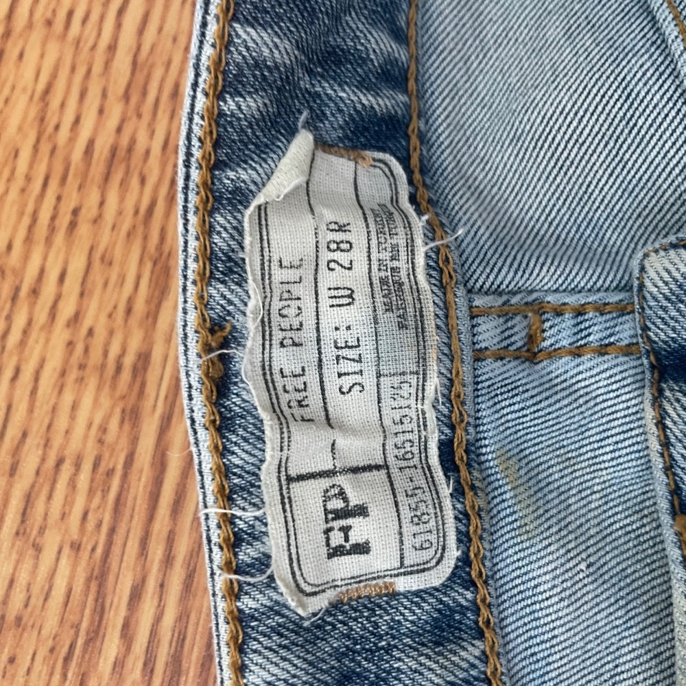 Free People Cropped Jeans High Waist 28R - Picture 3 of 4